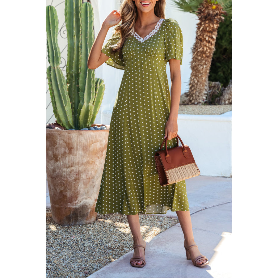 Green Polka Dot Print Lacy Neckline Smocked High Waist Maxi Dress Dresses/Maxi Dresses