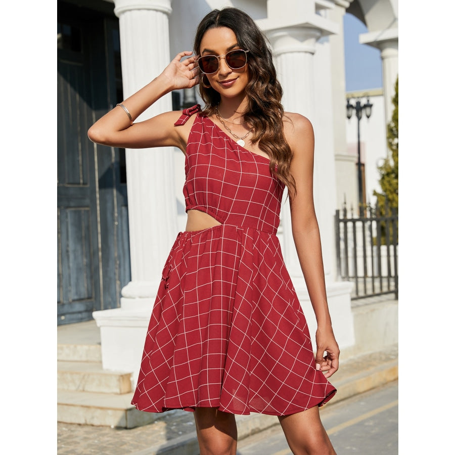 Grid One-Shoulder Tied Cutout Dress Deep Red / S