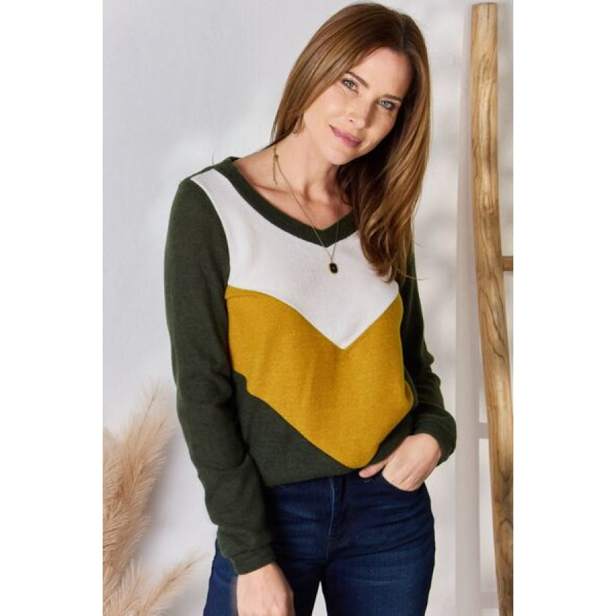 Hailey & Co Full Size Colorblock V-Neck Blouse Olive / S Clothing