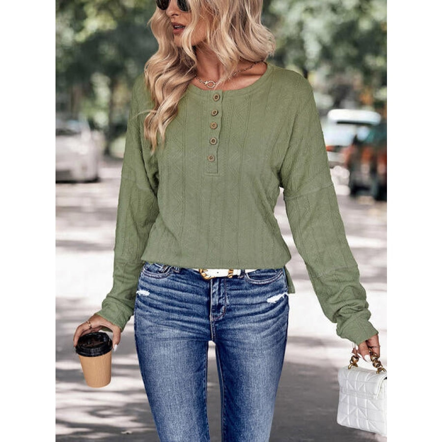 Half-Button Round Neck T-Shirt Matcha Green / S Clothing