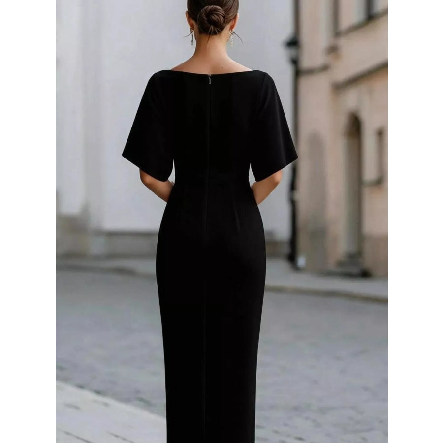 Half Sleeve Boat Neck Midi Dress Apparel and Accessories