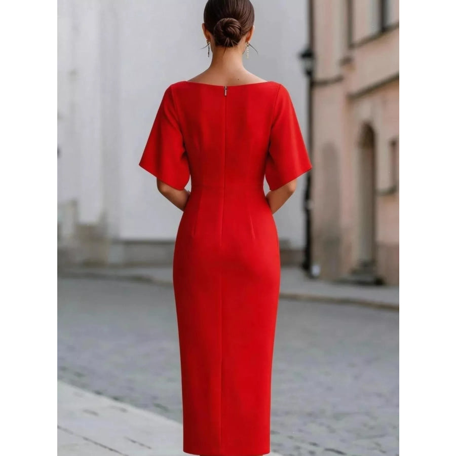 Half Sleeve Boat Neck Midi Dress Apparel and Accessories