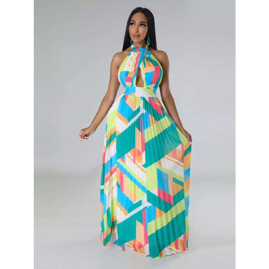 Halter Neck Geometric Print Pleated Maxi Dress Green / S Apparel and Accessories