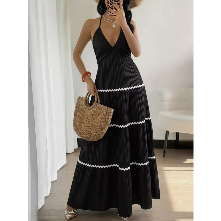 Halter Neck Pleated Maxi Dress Black / S Apparel and Accessories