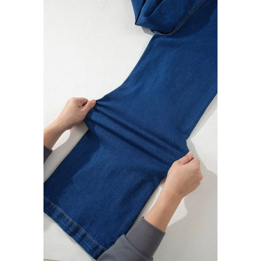 Hardware Decor Patched Pockets Wide Leg Jeans Apparel and Accessories