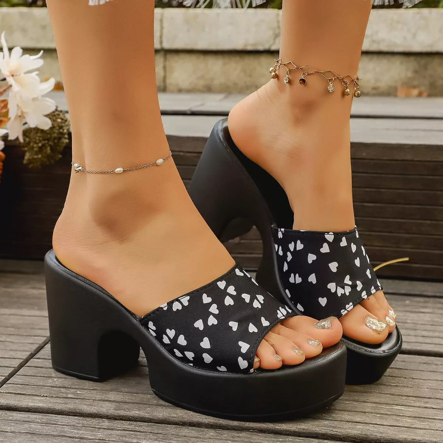 Heart Print Block Heel Sandals Black / 36 Apparel and Accessories