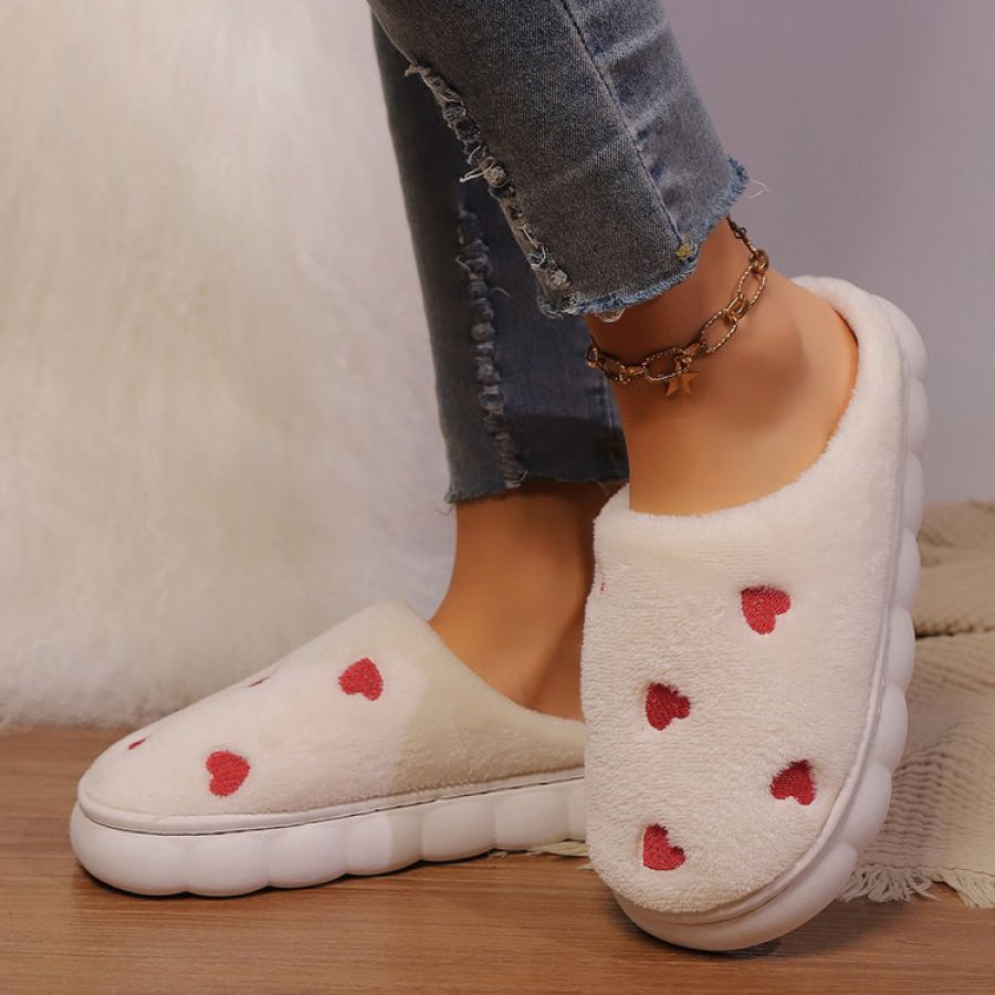 Heart Round Toe Flat Slippers Apparel and Accessories