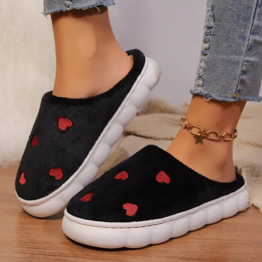 Heart Round Toe Flat Slippers Apparel and Accessories