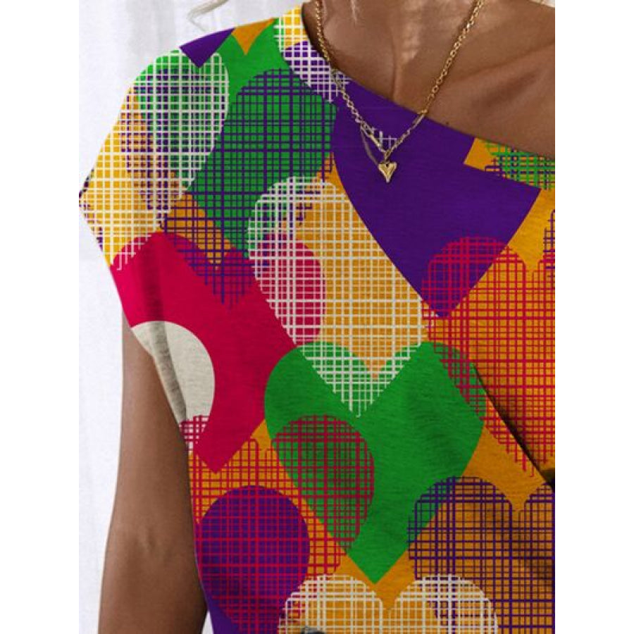 Heart Single Shoulder Short Sleeve T - Shirt Multicolor / S Apparel and Accessories