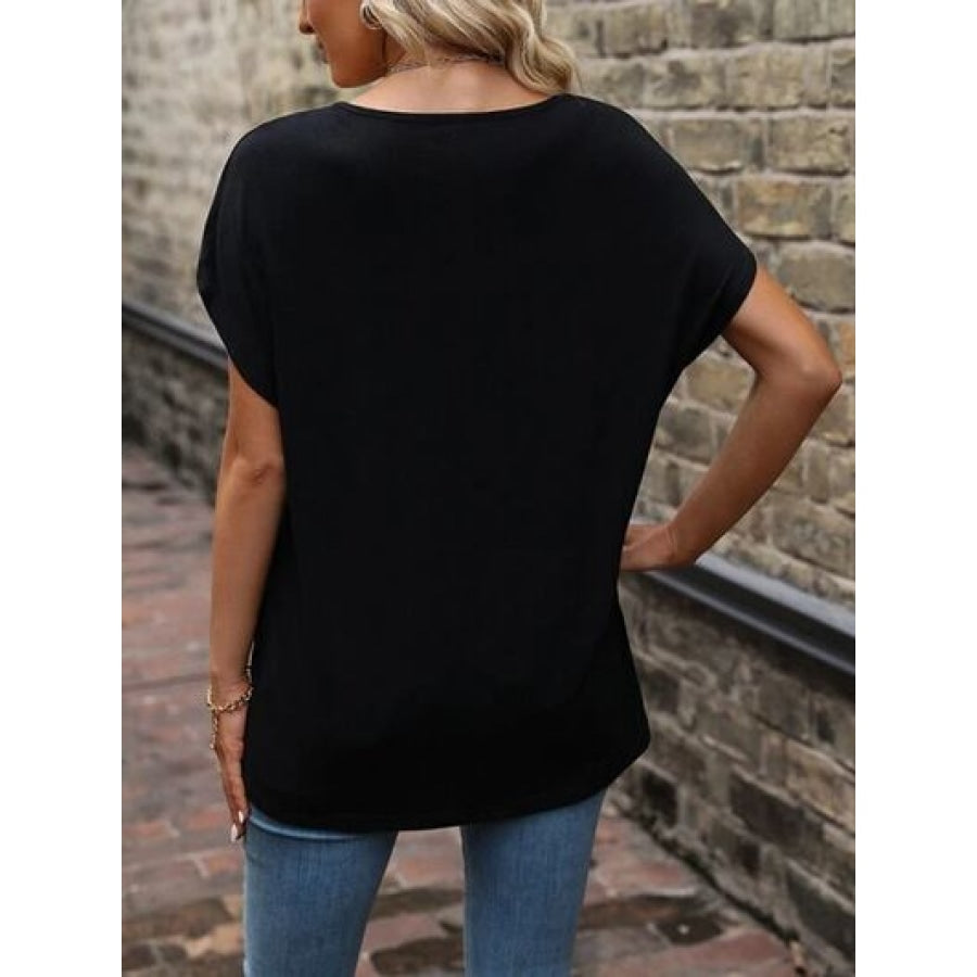 Heathered V-Neck Short Sleeve T-Shirt Clothing