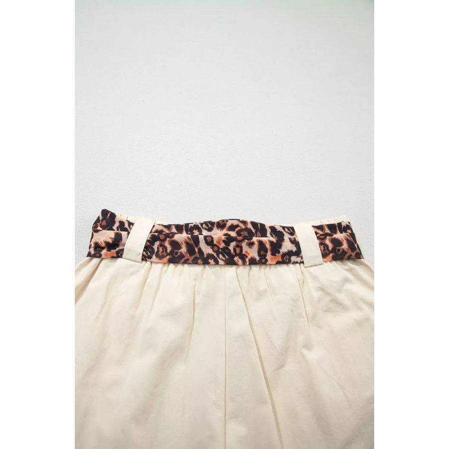 High-Waisted Pleated Shorts Apparel and Accessories