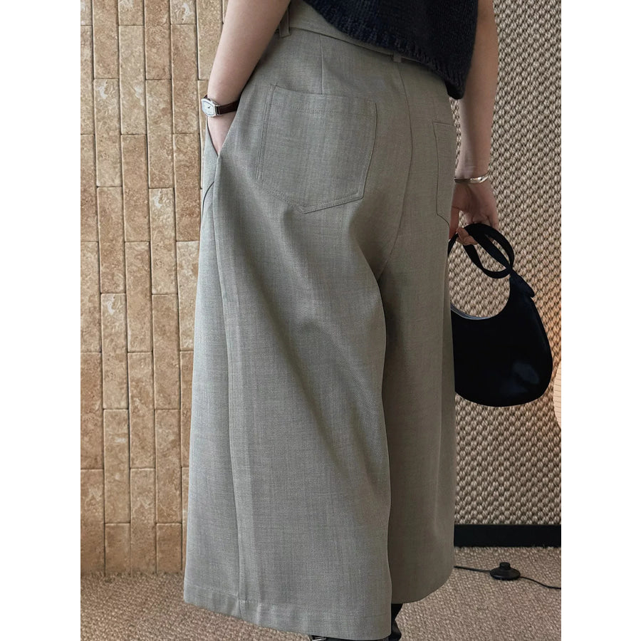 High-Waisted Wide-Leg Capris Apparel and Accessories