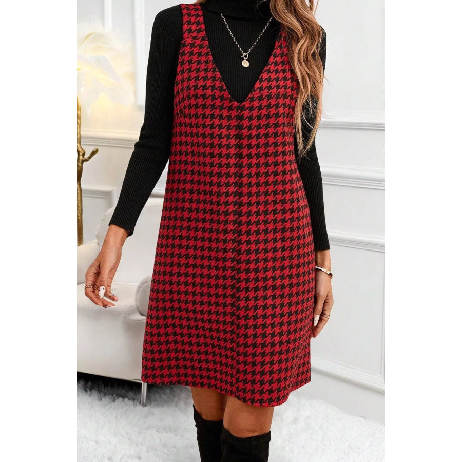 Houndstooth V-Neck Sleeveless Mini Dress Apparel and Accessories