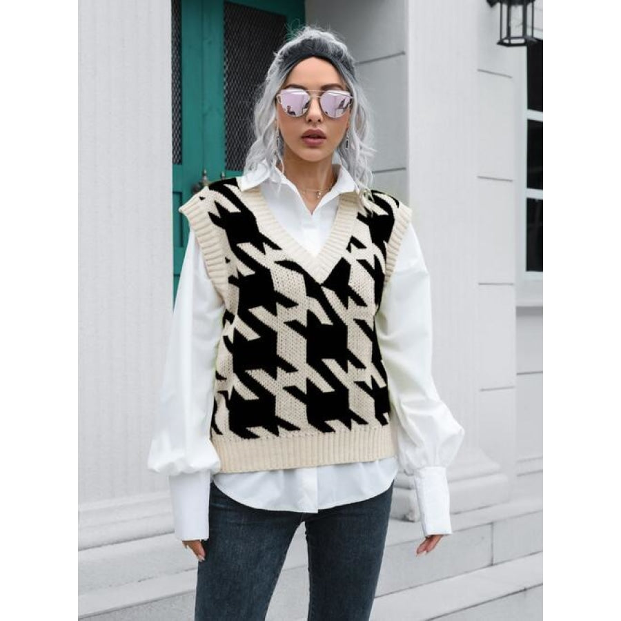 Houndstooth V-Neck Sweater Vest Clothing