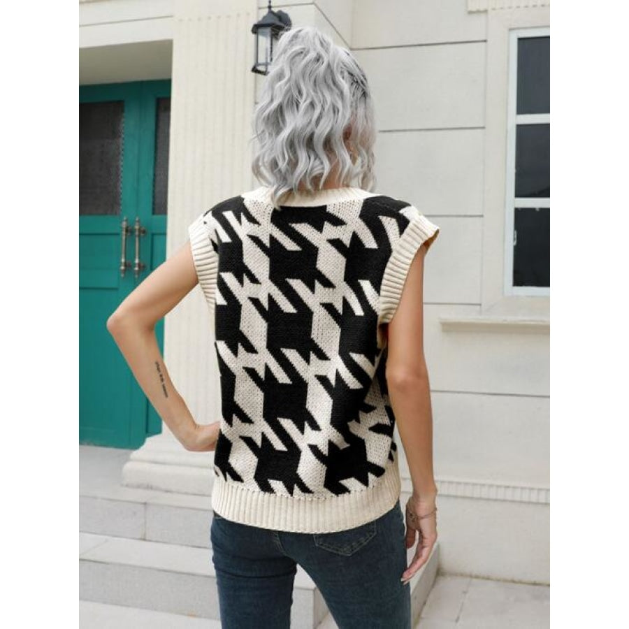 Houndstooth V-Neck Sweater Vest Clothing