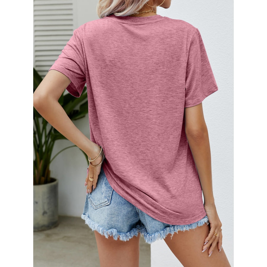 I DO CRAFTS Round Neck T-Shirt