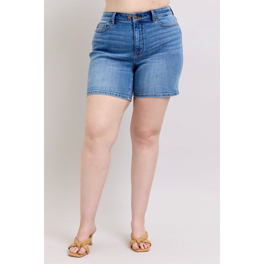 accda9a8-c48a-4482-ae7b-c089cd1517d1-Max