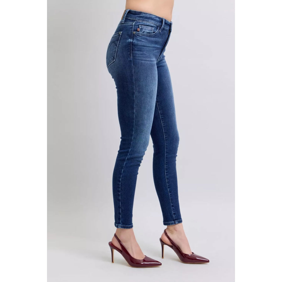 6b2ced031e574fa2b6fbb2a00b5d09d2-Max-Origin