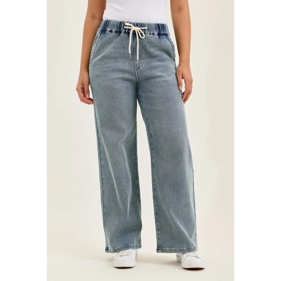 Judy Blue Hight Waist Wilhelmina Baggy Jeans with Md Aged Stone Blue Wash MD / 0(24) Apparel and Accessories
