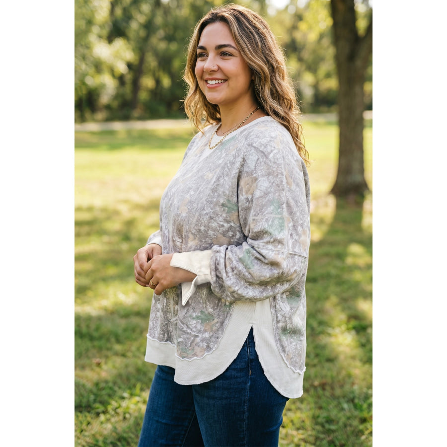 Khaki Camouflage Print Round Neck Long Sleeve Shift Plus Size Sweatshirt Plus Size/Plus Size Sweatshirts & Hoodies