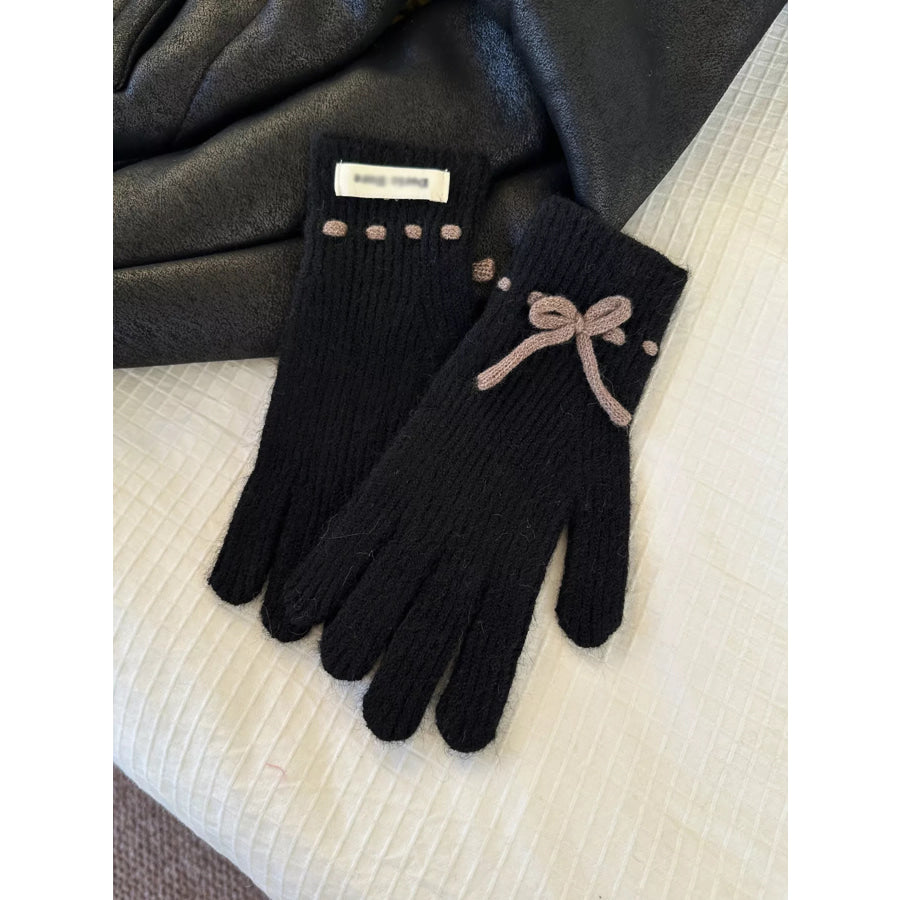 Knitted Gloves with Bow Accent Apparel and Accessories