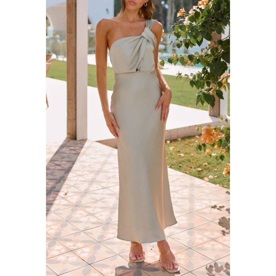 Knotted Single Shoulder Maxi Dress Apparel and Accessories