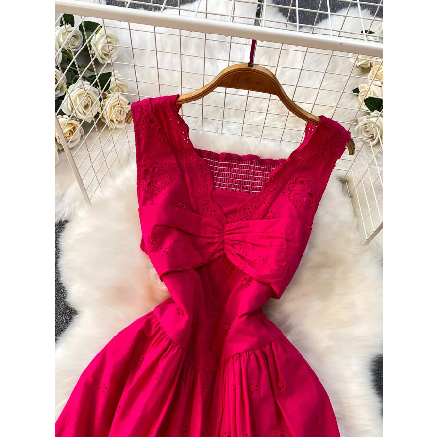 Lace Detail Sleeveless Dress Apparel and Accessories