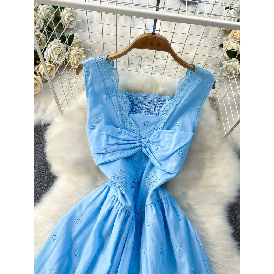 Lace Detail Sleeveless Dress Apparel and Accessories