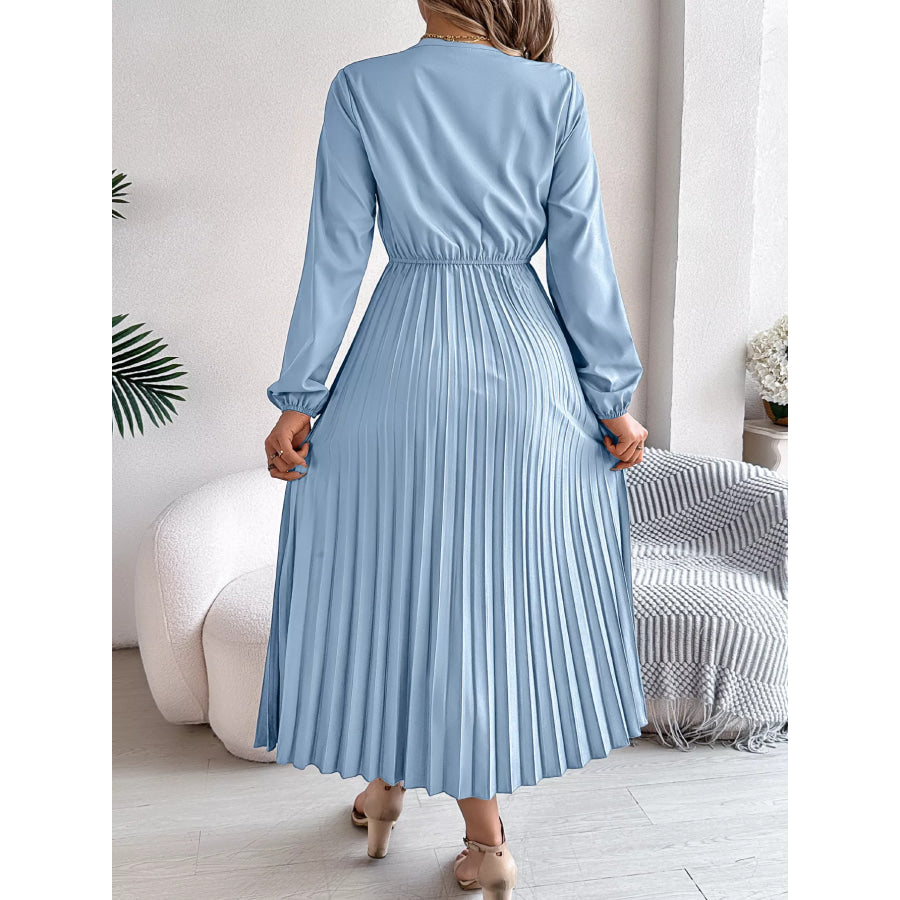 Lace Detail V-Neck Pleated Dress Apparel and Accessories