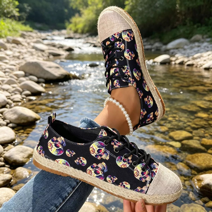 Lace-Up Flat Round-Toe Breathable Sneakers Apparel and Accessories