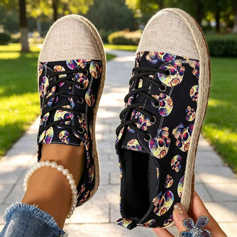 Lace-Up Flat Round-Toe Breathable Sneakers Apparel and Accessories