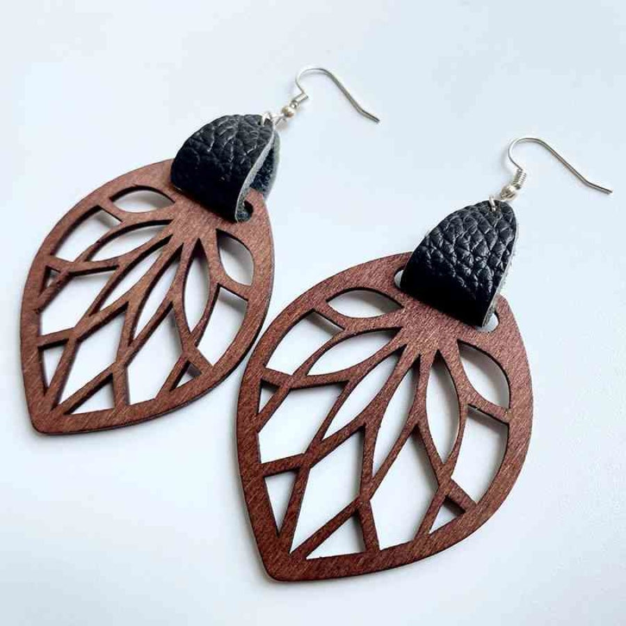 Leaf Drop Earrings Black / One Size