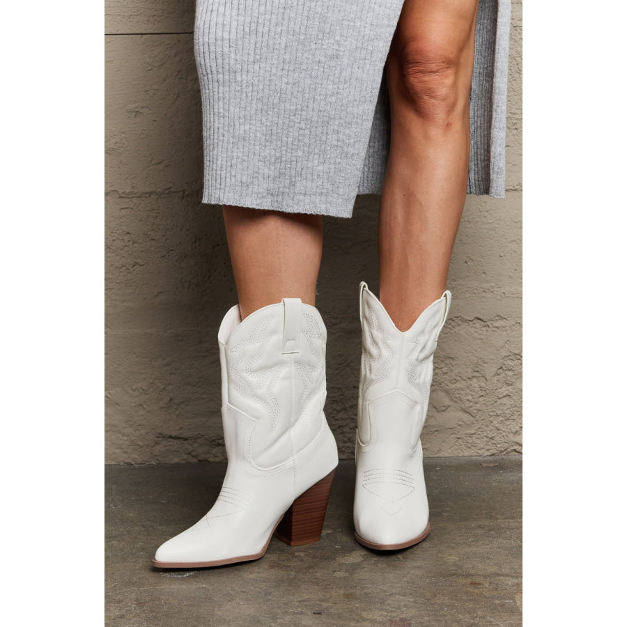 Legend Footwear Bella Cowboy Boots White / 6 footwear