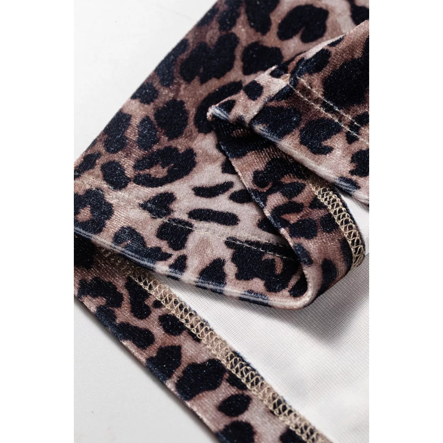 Leopard Print Short Sleeve Mini Shift Silhouette Dress Apparel and Accessories
