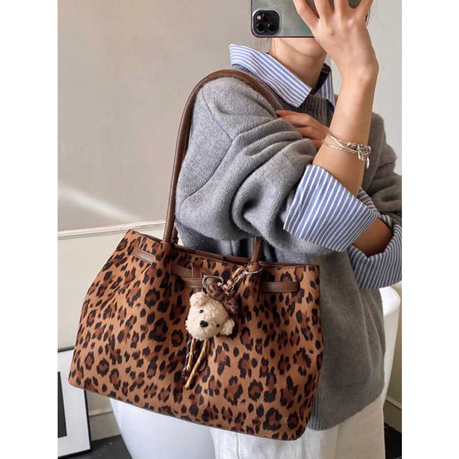 Leopard Print Shoulder Bag / One Size Apparel and Accessories