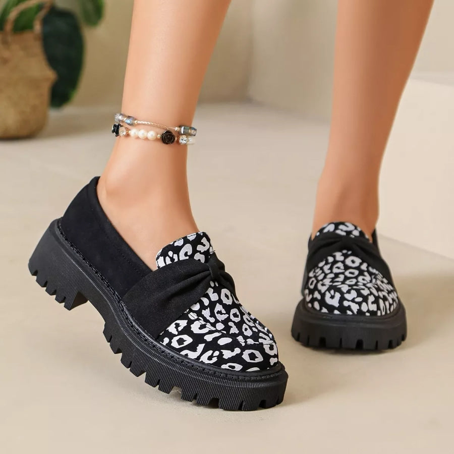 Leopard Round Toe Loafers Apparel and Accessories