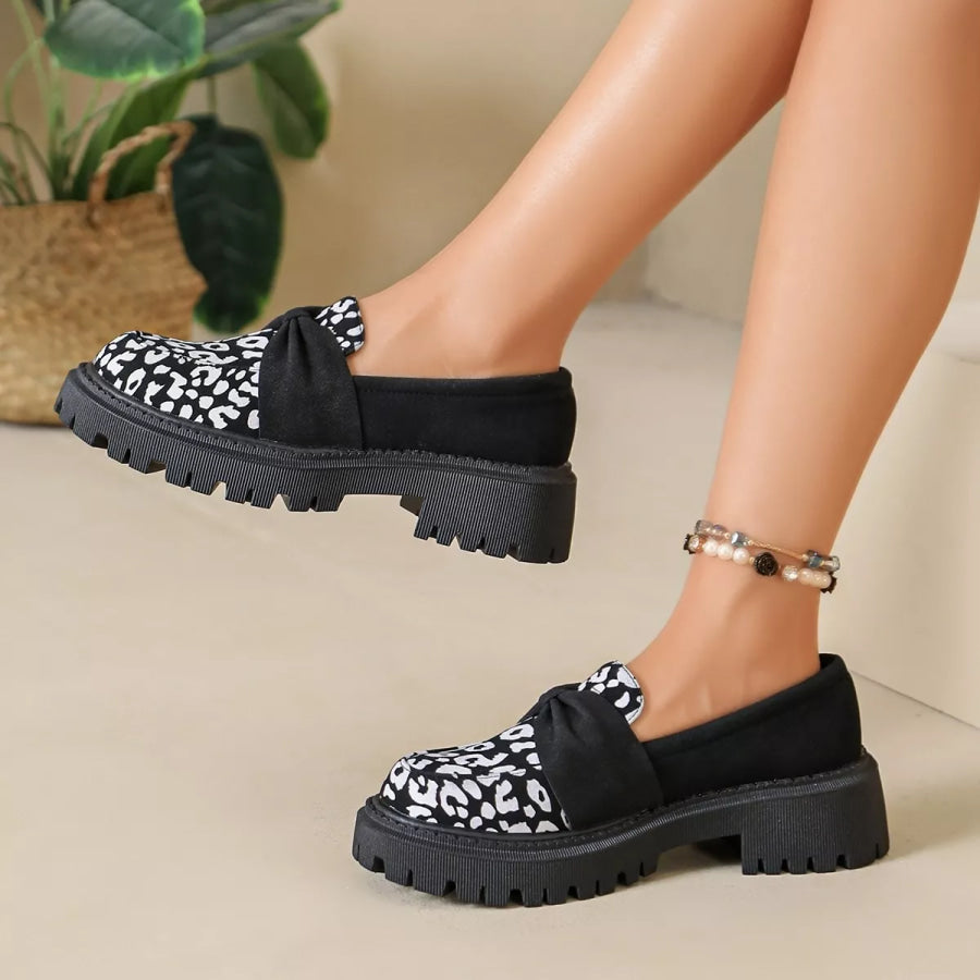 Leopard Round Toe Loafers White / 35 Apparel and Accessories