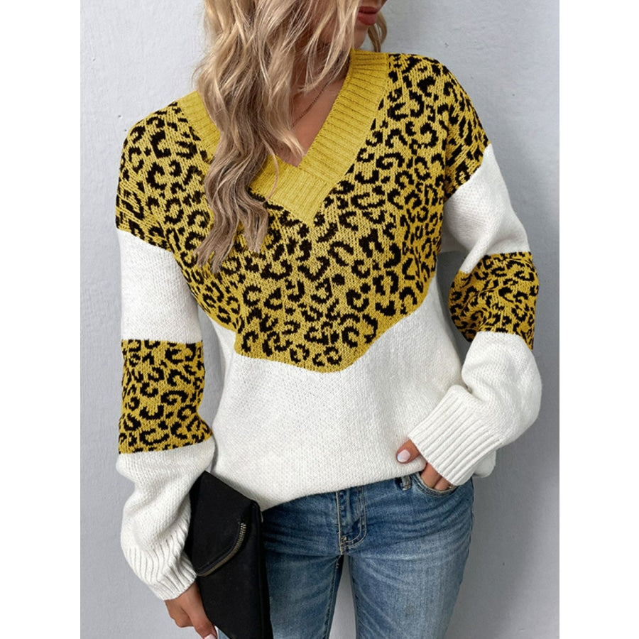 Leopard V-Neck Dropped Shoulder Sweater Honey / S