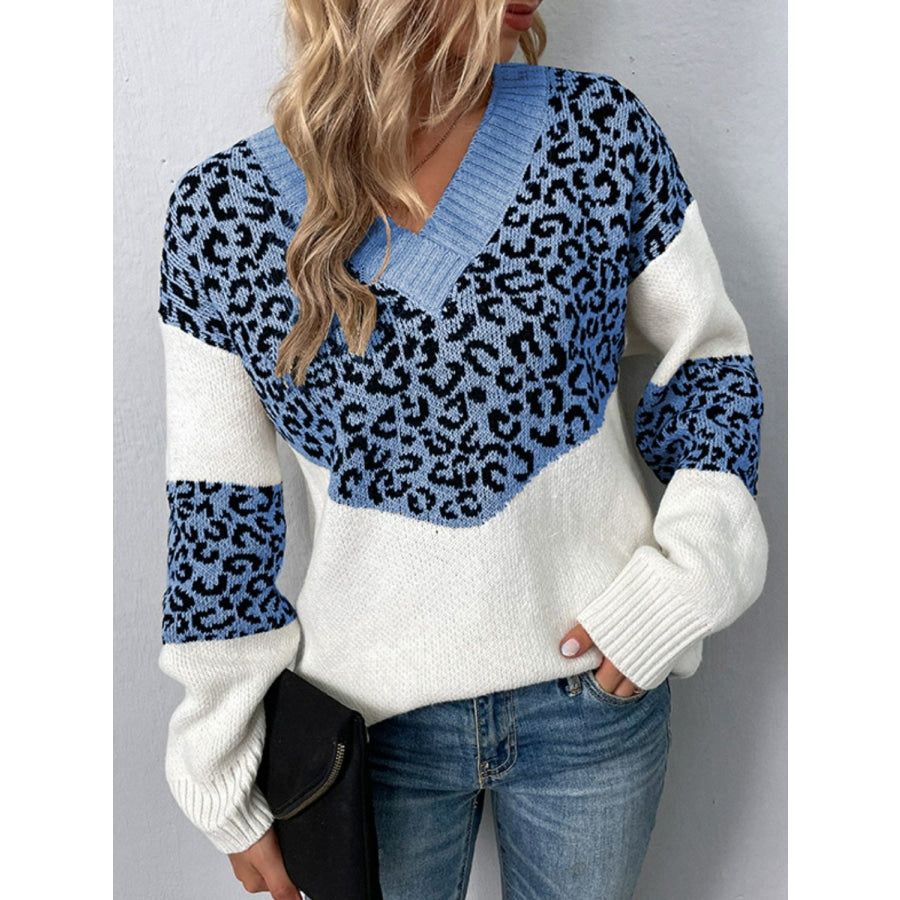 Leopard V-Neck Dropped Shoulder Sweater Misty Blue / S