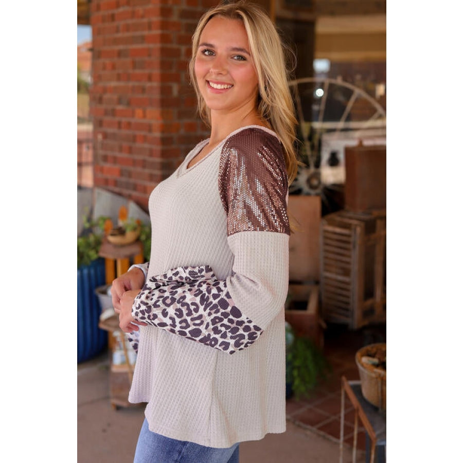 Leopard V-Neck Long Sleeve Top