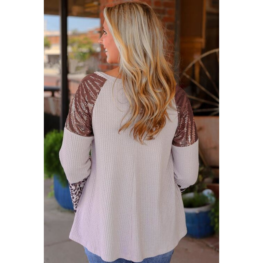 Leopard V-Neck Long Sleeve Top