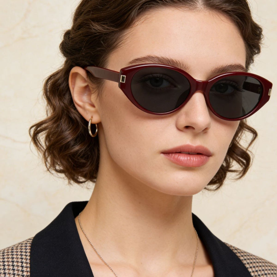 Lightweight Cat-Eye Sunglasses Apparel and Accessories