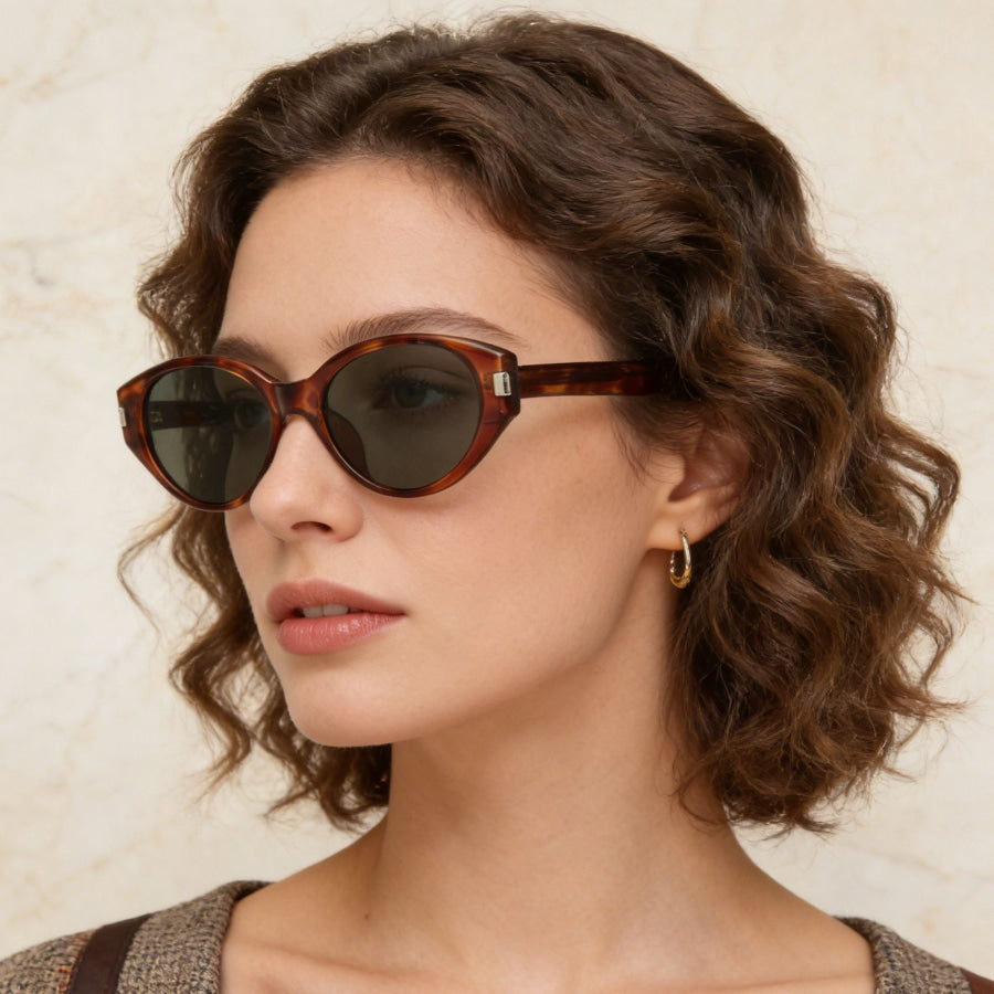 Lightweight Cat-Eye Sunglasses Apparel and Accessories