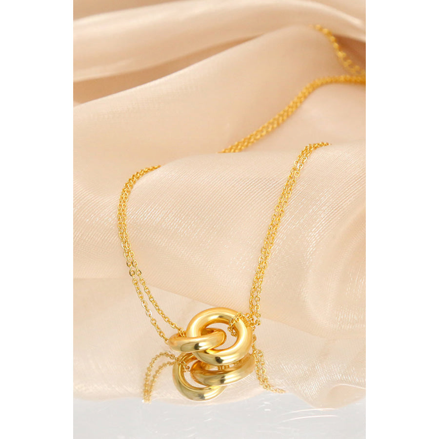 Linked Ring Pendant Chain Necklace Gold / One Size Apparel and Accessories