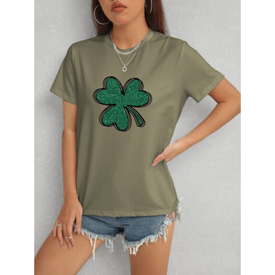 Lucky Clover Round Neck T - Shirt Army Green / S Apparel and Accessories