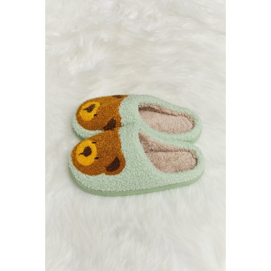 Melody Teddy Bear Print Plush Slide Slippers footwear