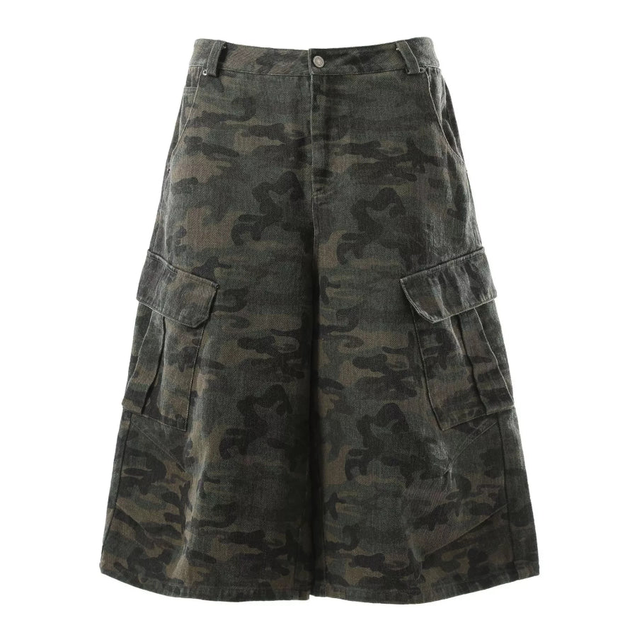 Men’s Camouflage Cargo Capris Green Camouflage / S Apparel and Accessories