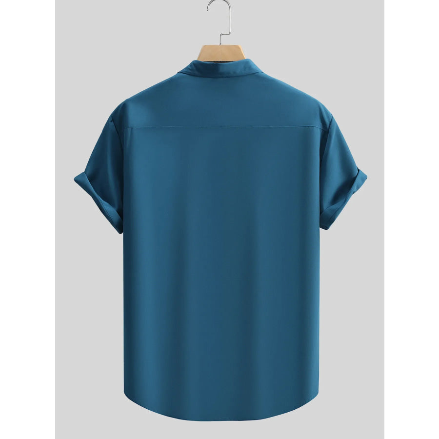 Men’s Casual Short-Sleeve Shirt Apparel and Accessories
