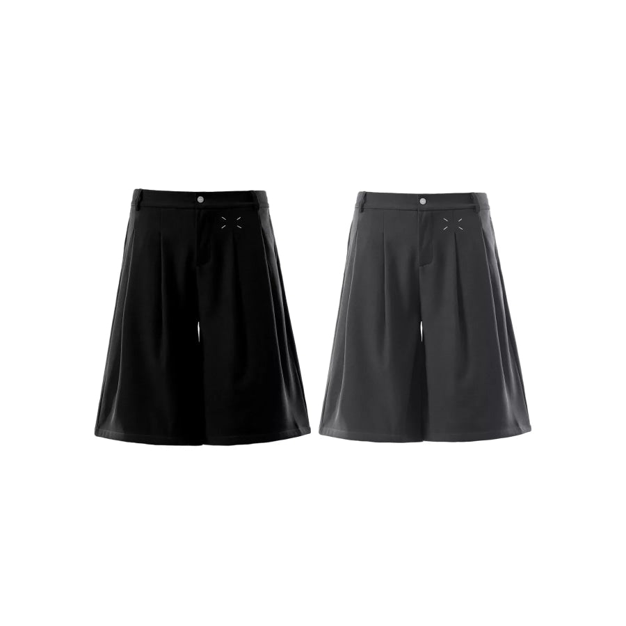 Men’s Pleated Loose Fit Capris Apparel and Accessories