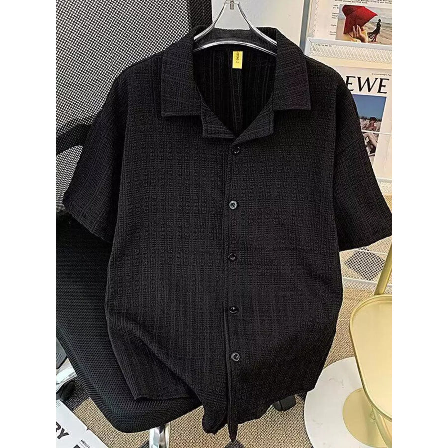 Men’s Plus Size Lightweight Textured Short-Sleeve Shirt with Starfish Brooch Black / M Apparel and Accessories